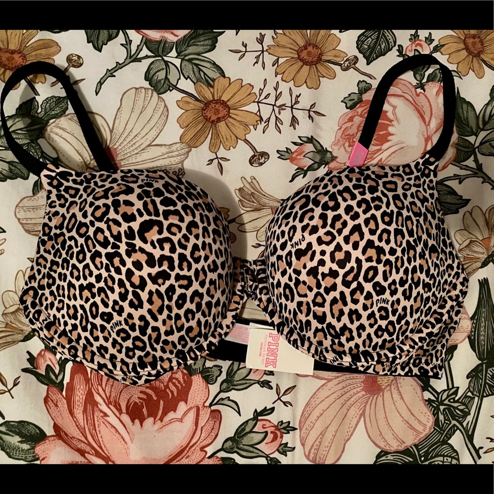 New VS PINK bra